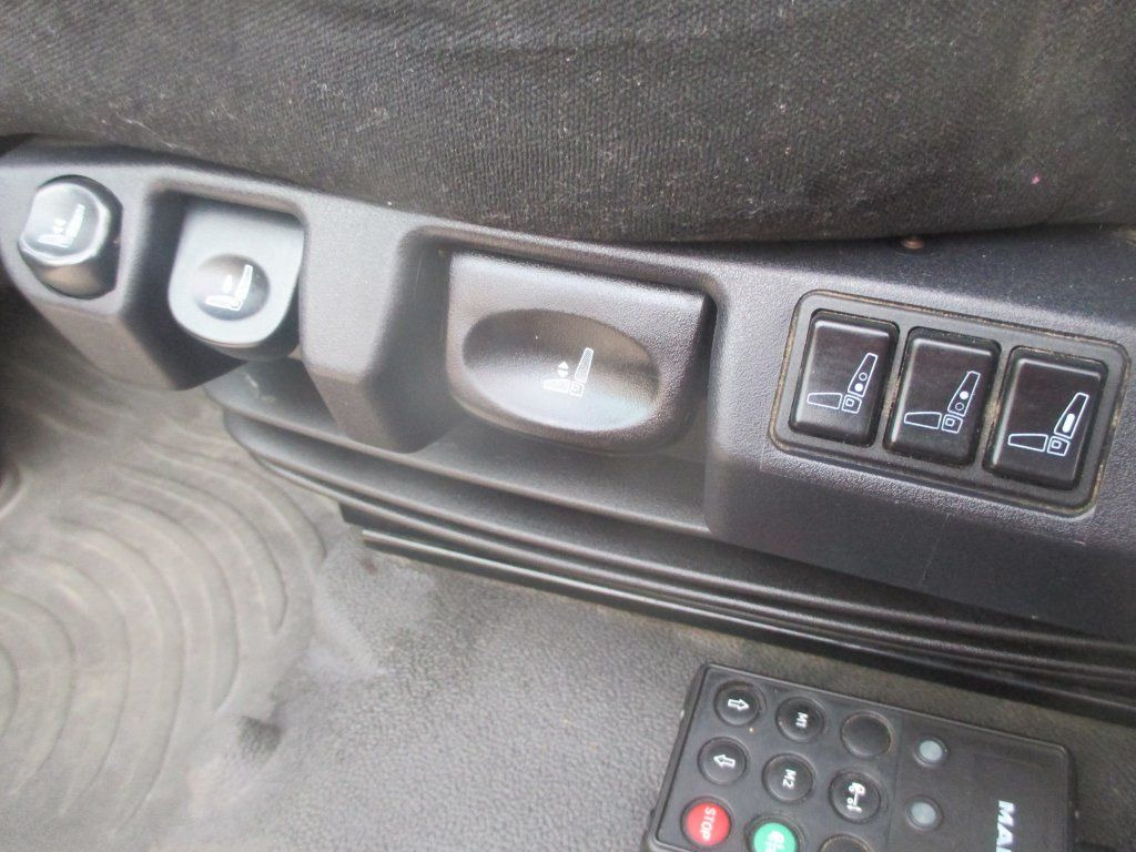 Kamion sa ceradom MAN TGL 12.250: slika 18