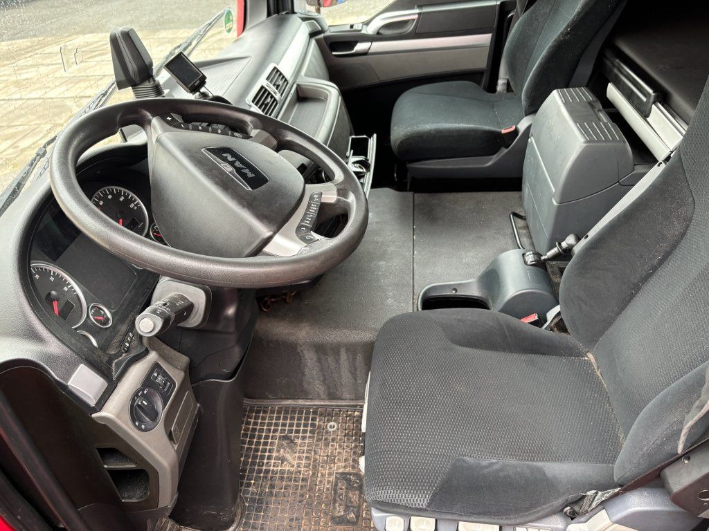 Kamion sa ceradom MAN TGM18.340 EURO 6 UNANGETRIEBEN: slika 12