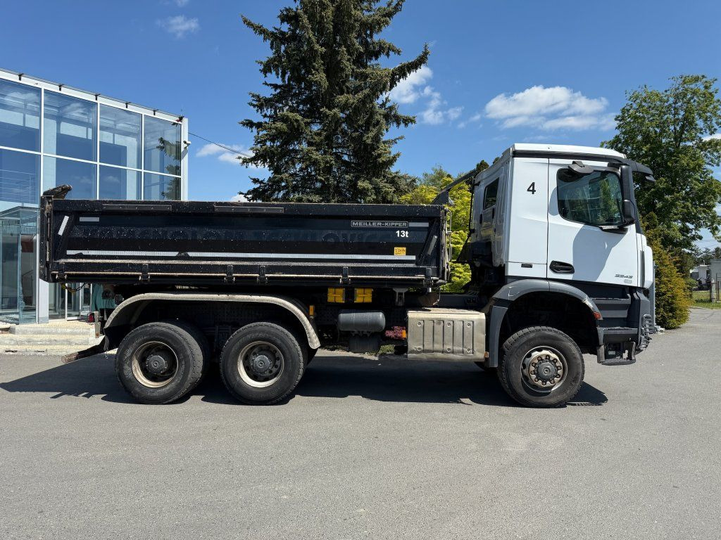 Mercedes-Benz 3343 Arocs 6x6 S3 EURO 6 - Istovarivač: slika 4 Mercedes-Benz 3343 Arocs 6x6 S3 EURO 6 - Istovarivač: slika 4