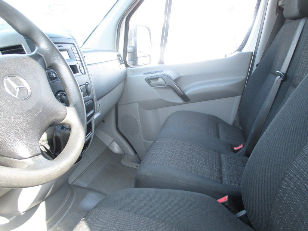 Mercedes-Benz Sprinter 514 CDi - Dostavno vozilo hladnjača: slika 5 Mercedes-Benz Sprinter 514 CDi - Dostavno vozilo hladnjača: slika 5