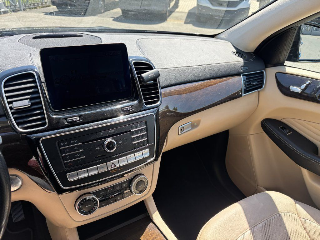 Karavan Mercedes-Benz d Coupe: slika 13 Karavan Mercedes-Benz d Coupe: slika 13