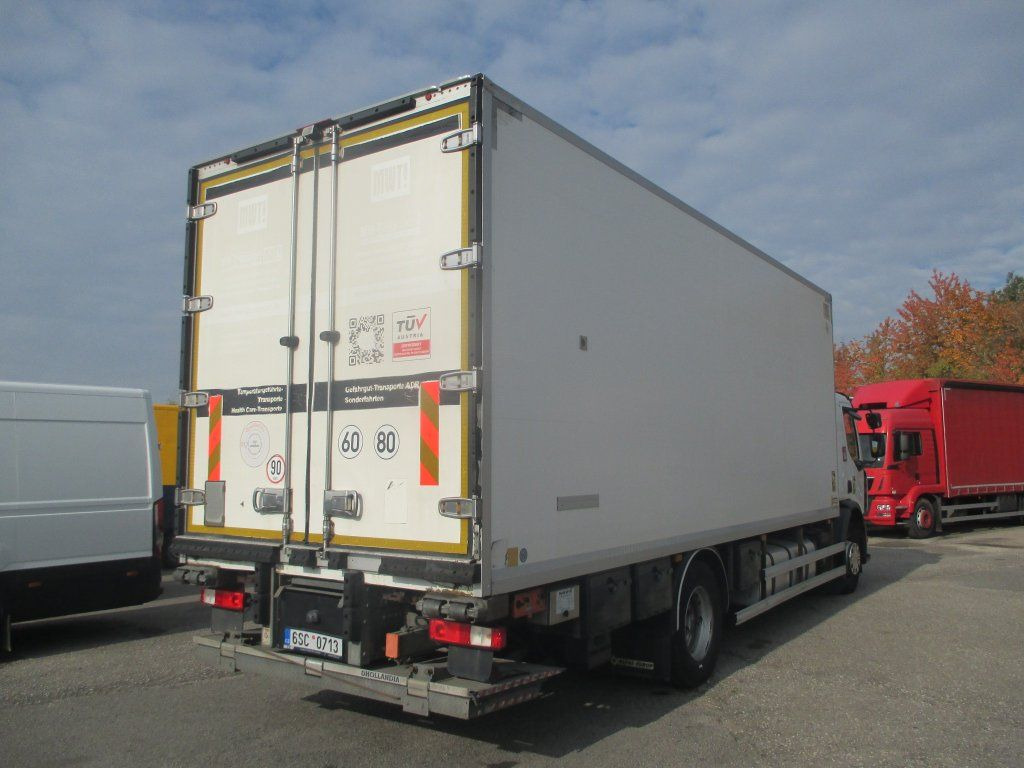 Renault D18 320 - Hladnjača: slika 4 Renault D18 320 - Hladnjača: slika 4