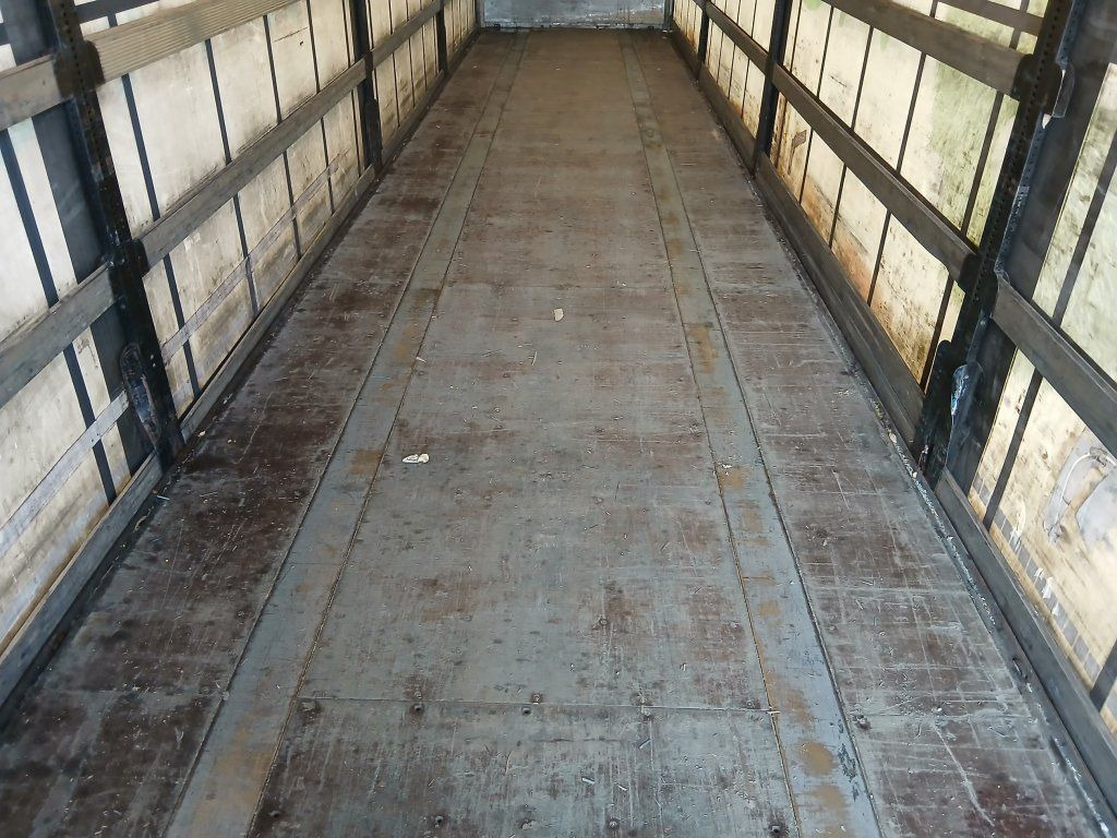 Poluprikolica sa ceradom Schwarzmüller SPA 3/E: slika 15 Poluprikolica sa ceradom Schwarzmüller SPA 3/E: slika 15