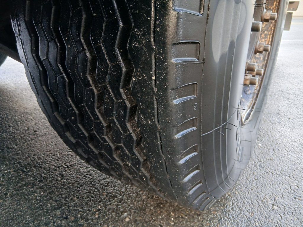 Poluprikolica sa ceradom Schwarzmüller SPA 3/E: slika 8 Poluprikolica sa ceradom Schwarzmüller SPA 3/E: slika 8