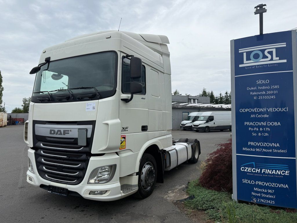 DAF XF460 EURO 6 MEGA/lowdeck - Tegljač: slika 1 DAF XF460 EURO 6 MEGA/lowdeck - Tegljač: slika 1