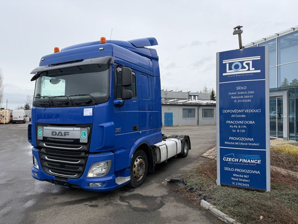 DAF XF460 EURO 6 MEGA/lowdeck - Tegljač: slika 1 DAF XF460 EURO 6 MEGA/lowdeck - Tegljač: slika 1