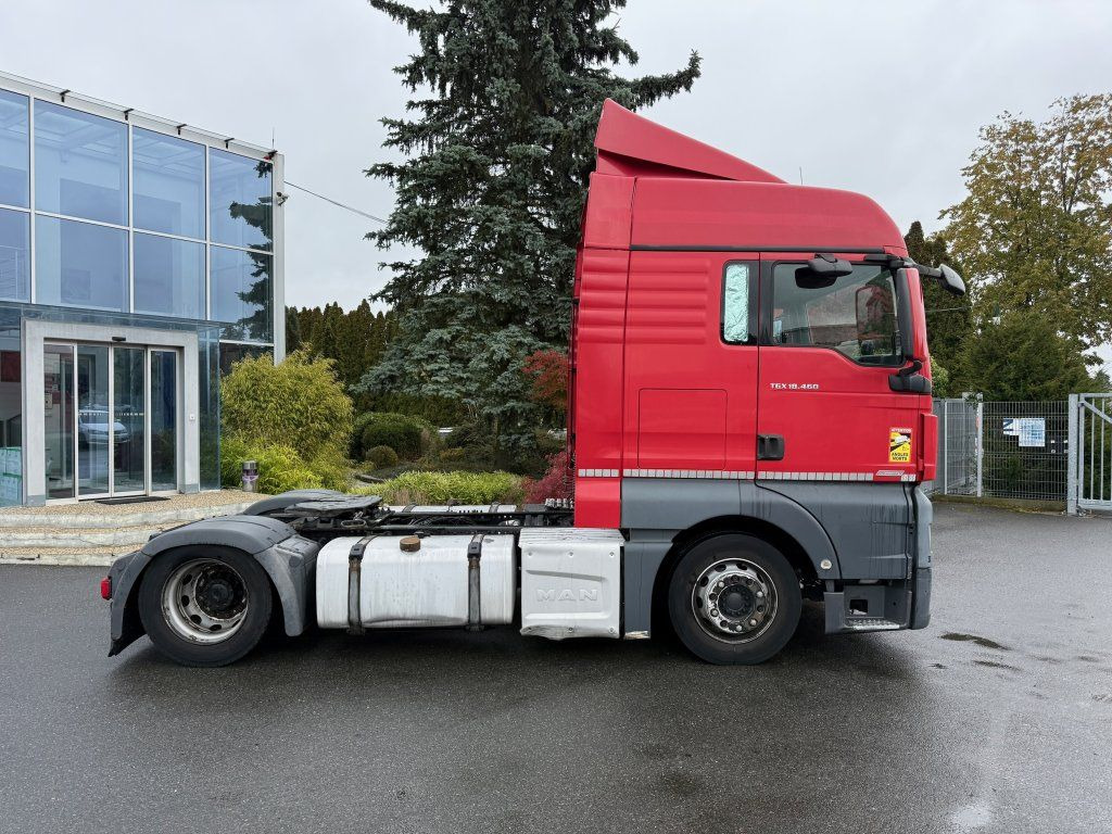 MAN TGX18.460 EURO 6 MEGA/lowdeck NEW TACHO RETARDER - Tegljač: slika 3 MAN TGX18.460 EURO 6 MEGA/lowdeck NEW TACHO RETARDER - Tegljač: slika 3