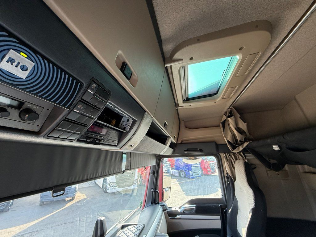 Tegljač MAN TGX18.510 XLX EURO 6 MEGAlowdeck: slika 17