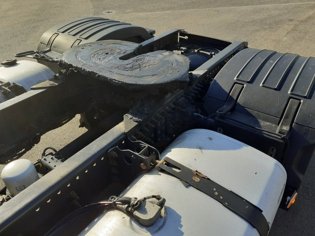 Tegljač Volvo FH500 Globetrotter EURO 6 MEGA/lowdeck: slika 8