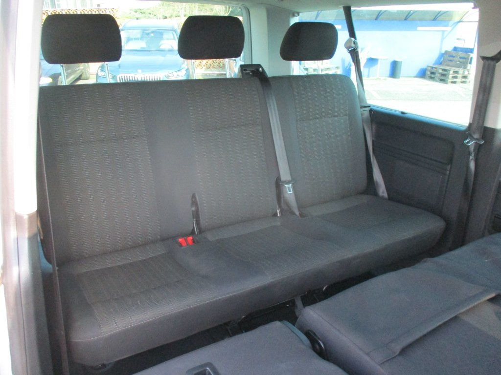 Putnički kombi Volkswagen T6 2.0 TDI,Navi,DSG: slika 19