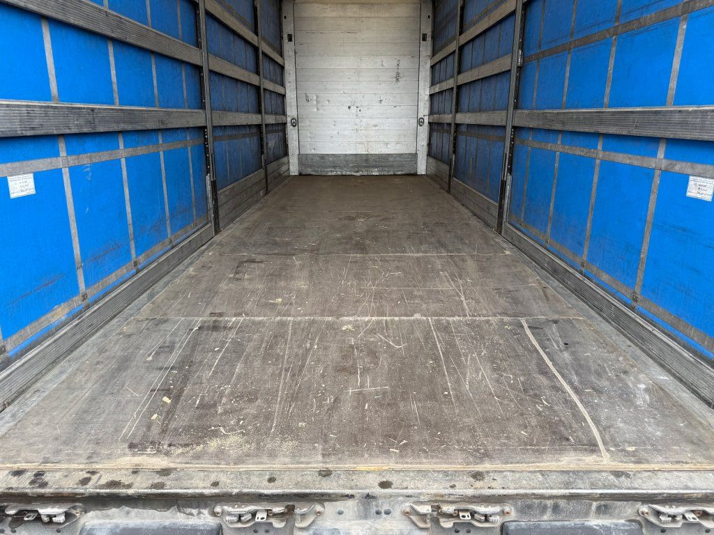Kamion sa ceradom Volvo FH500 6x2 Euro 6 + Schmitz: slika 20