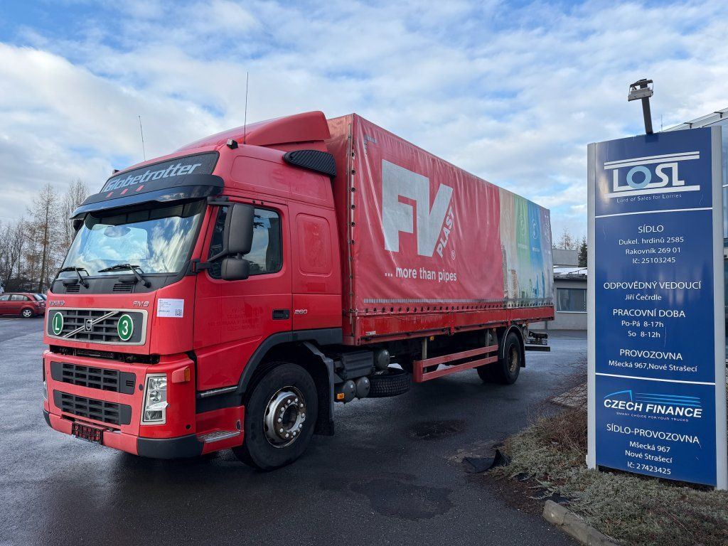 Volvo FM260 EURO 3 - Kamion sa ceradom: slika 1 Volvo FM260 EURO 3 - Kamion sa ceradom: slika 1