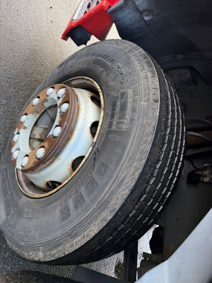 Kamion sa ceradom Volvo FM260 EURO 3: slika 6