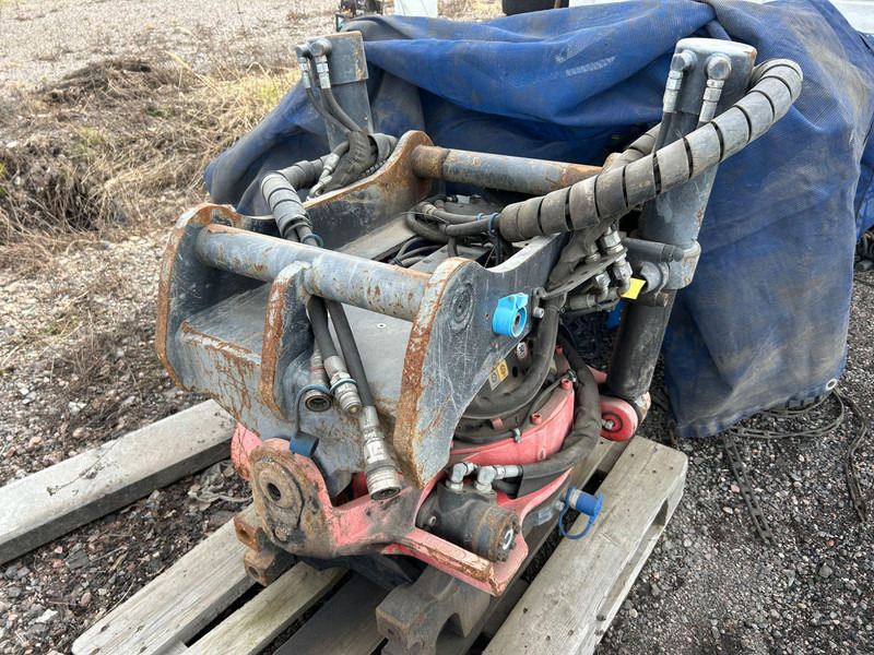 ROTOTILT R8 - Dodatak za Građevinska mašina: slika 4 ROTOTILT R8 - Dodatak za Građevinska mašina: slika 4