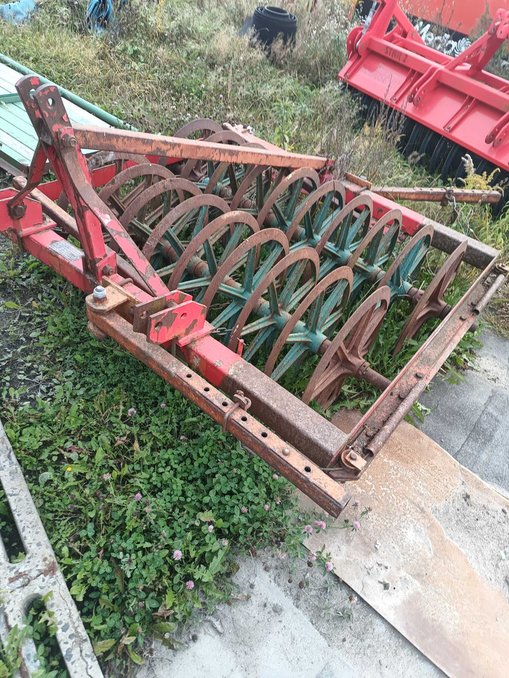 Pług 4 skibowy Frost - Druga mašina: slika 2 Pług 4 skibowy Frost - Druga mašina: slika 2