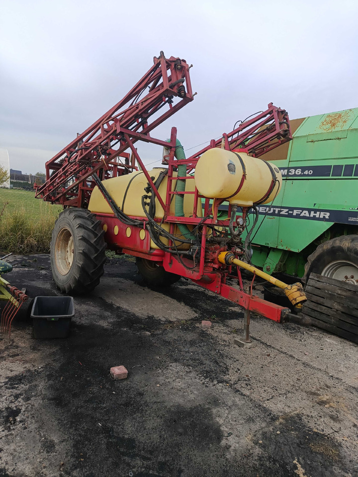 HARDI TZ 18 metrów - Vučena prskalica: slika 1 HARDI TZ 18 metrów - Vučena prskalica: slika 1