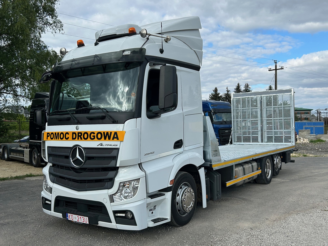 MERCEDES-BENZ Actros 2542 / 2019 / NEW Galvanized tow truck 2025 /9.5m - Kamion za prevoz automobila: slika 2 MERCEDES-BENZ Actros 2542 / 2019 / NEW Galvanized tow truck 2025 /9.5m - Kamion za prevoz automobila: slika 2