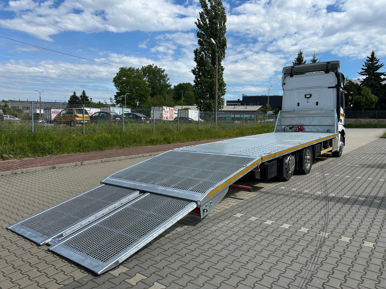 MERCEDES-BENZ Actros 2542 / 2019 / NEW Galvanized tow truck 2025 /9.5m - Kamion za prevoz automobila: slika 4 MERCEDES-BENZ Actros 2542 / 2019 / NEW Galvanized tow truck 2025 /9.5m - Kamion za prevoz automobila: slika 4