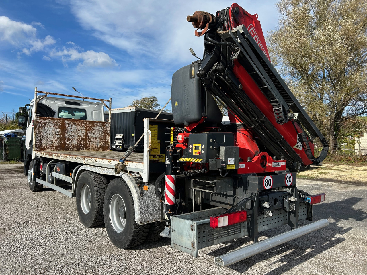 RENAULT C380 6X4 / FASSI F215A + REMOTE / ROTATOR - Kamion sa dizalicom: slika 3 RENAULT C380 6X4 / FASSI F215A + REMOTE / ROTATOR - Kamion sa dizalicom: slika 3