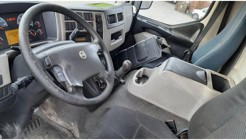 Volvo FL 240 - Kamion sa ceradom: slika 5 Volvo FL 240 - Kamion sa ceradom: slika 5