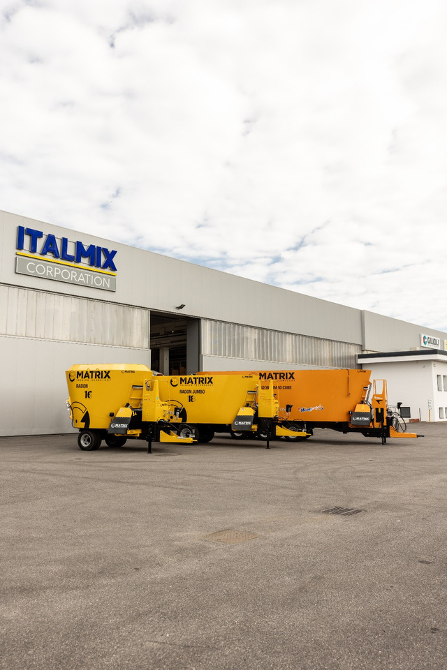 ITALMIX radon-jumbo-cube - Prikolica za mešanje stočne hrane: slika 4 ITALMIX radon-jumbo-cube - Prikolica za mešanje stočne hrane: slika 4