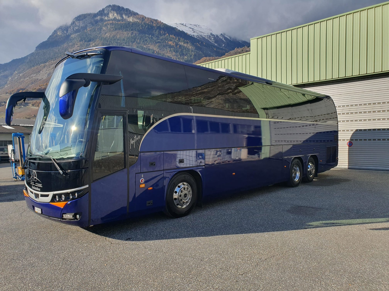 MAN BEULAS MYTOS 480 - Turistički autobus: slika 2 MAN BEULAS MYTOS 480 - Turistički autobus: slika 2