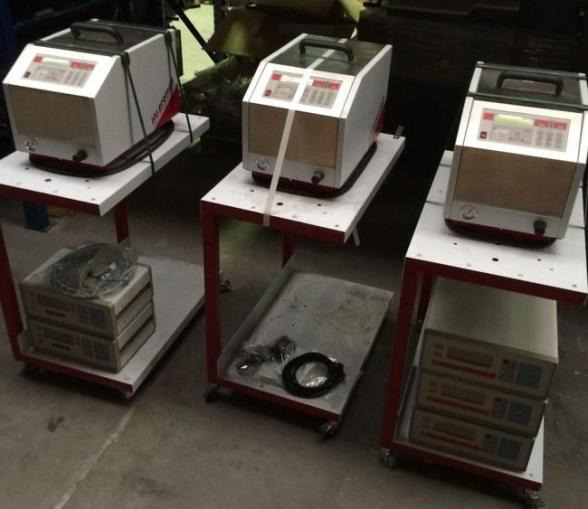 Baumer HHS C-1100-4 hot melt application system - Savijačica papira: slika 1 Baumer HHS C-1100-4 hot melt application system - Savijačica papira: slika 1