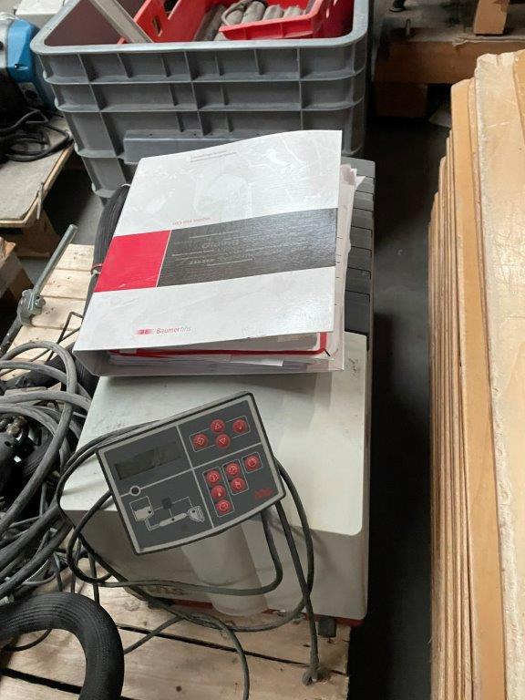 Baumer HHS PreMelter XMelt XM-04-2200 - Mašina za uvezivanje knjiga: slika 1 Baumer HHS PreMelter XMelt XM-04-2200 - Mašina za uvezivanje knjiga: slika 1