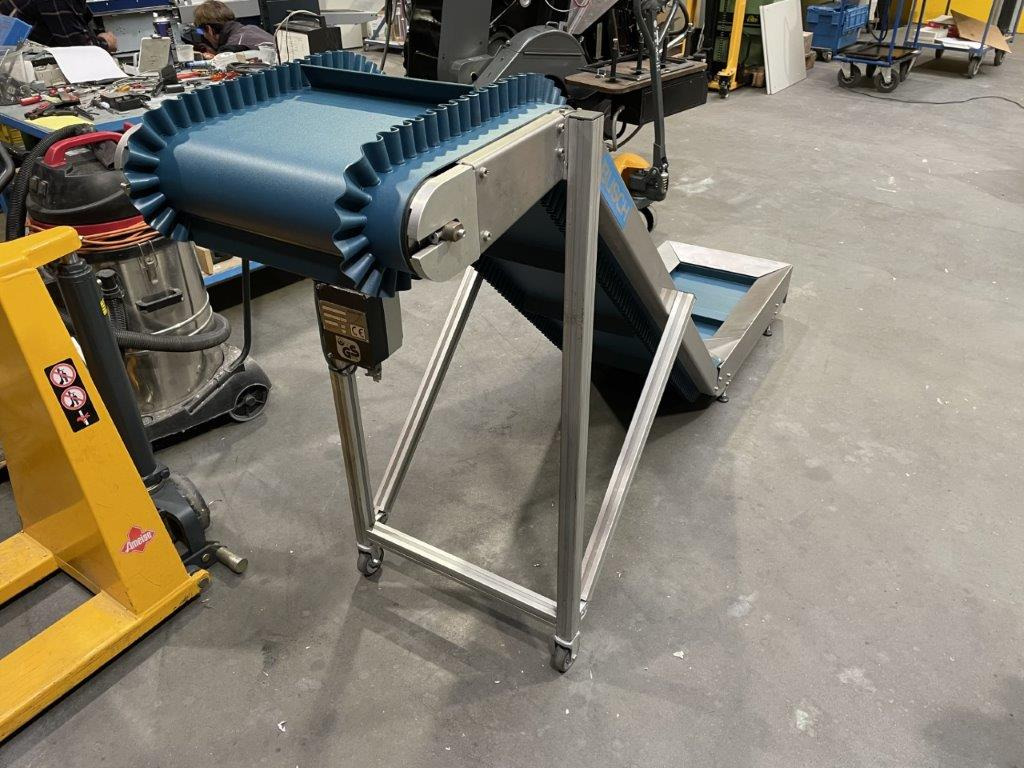 Chip conveyor Gerhard Busch KF 110 - Trakasti transporter: slika 2 Chip conveyor Gerhard Busch KF 110 - Trakasti transporter: slika 2