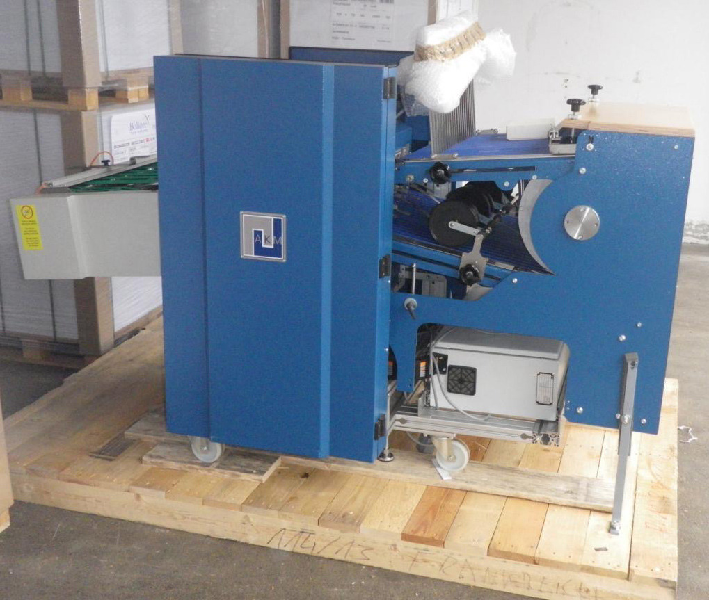 Flat pile delivery AKM PSA 60 Pharma with press - Štamparska mašina: slika 3 Flat pile delivery AKM PSA 60 Pharma with press - Štamparska mašina: slika 3