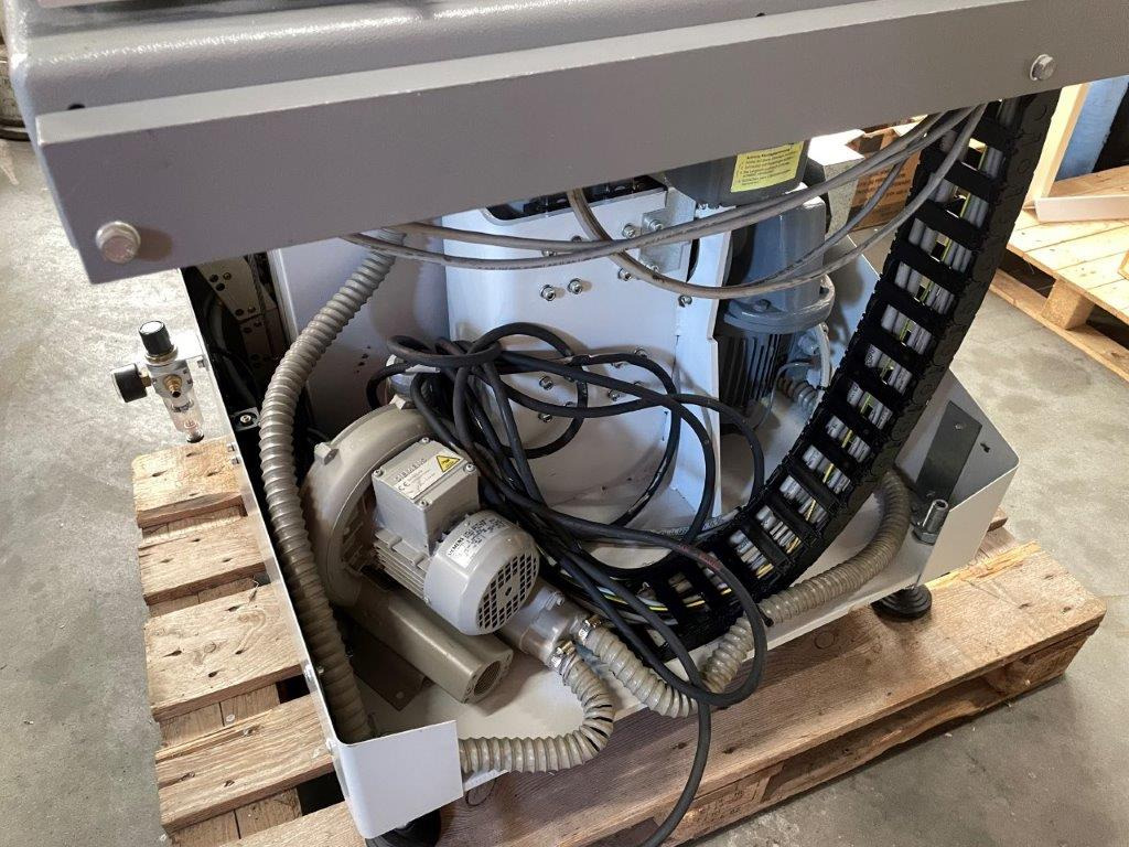 Polar Mohr half format automatic jogger Polar R-2 - Štamparska mašina: slika 4 Polar Mohr half format automatic jogger Polar R-2 - Štamparska mašina: slika 4