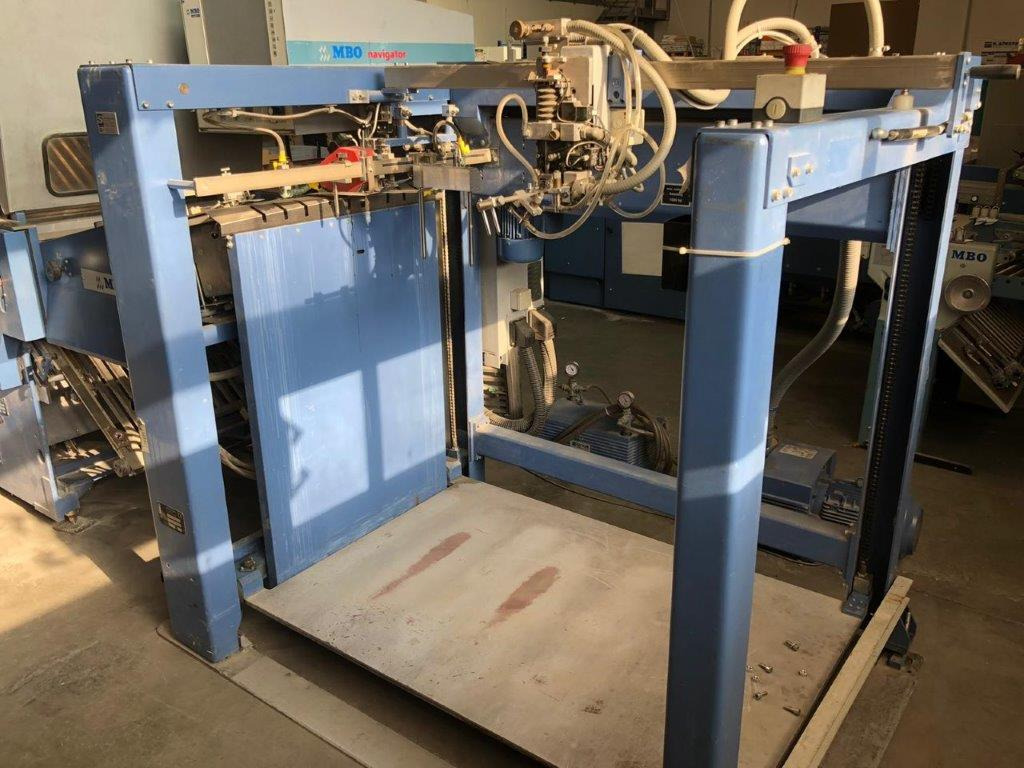 Semi-automatic adjustable combination folding machine MBO K 800.1-SKTL-4-FP from Bj. 2003 - Savijačica papira: slika 3 Semi-automatic adjustable combination folding machine MBO K 800.1-SKTL-4-FP from Bj. 2003 - Savijačica papira: slika 3