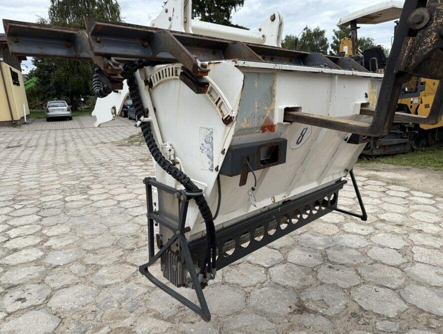 Bomag BW174  - Rasipač peska/ Soli za Korisno/ Posebno vozilo: slika 1 Bomag BW174  - Rasipač peska/ Soli za Korisno/ Posebno vozilo: slika 1