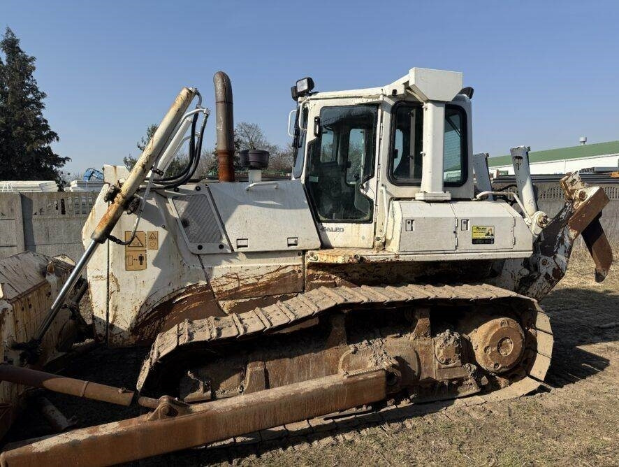 Komatsu D65EX-15e0 + ripper - Buldožer: slika 4 Komatsu D65EX-15e0 + ripper - Buldožer: slika 4