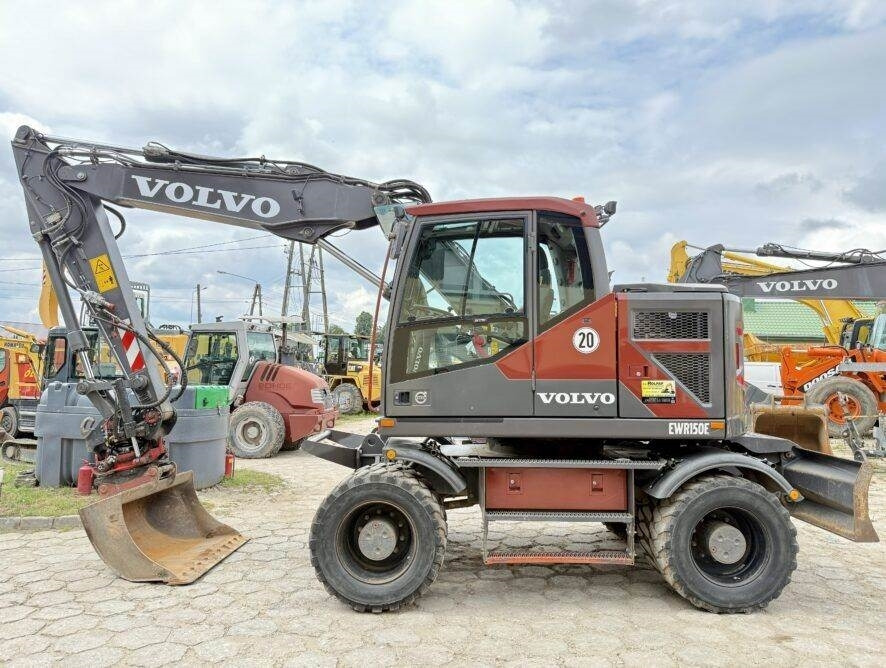 Volvo EWR150E - Bager točkaš: slika 2 Volvo EWR150E - Bager točkaš: slika 2