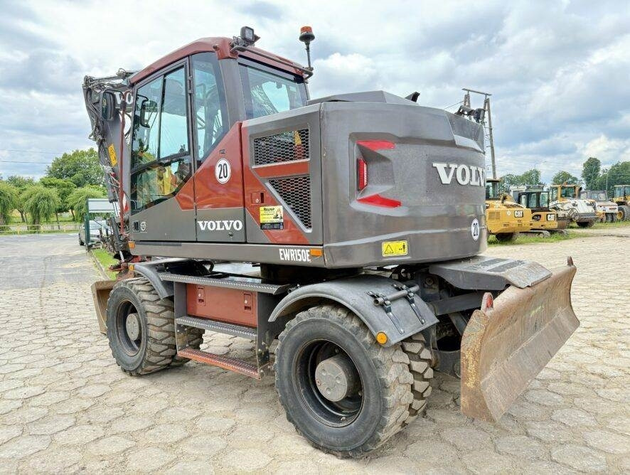 Volvo EWR150E - Bager točkaš: slika 1 Volvo EWR150E - Bager točkaš: slika 1