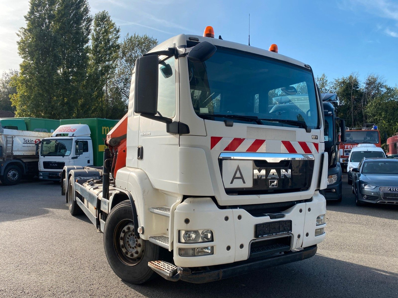 MAN TGS 26.320 26.440 PALFINGER FUNK MAN TGS 26.320 26.440 PALFINGER FUNK - Kamion sa golom šasijom i zatvorenom kabinom, Kamion sa dizalicom: slika 1 MAN TGS 26.320 26.440 PALFINGER FUNK MAN TGS 26.320 26.440 PALFINGER FUNK - Kamion sa golom šasijom i zatvorenom kabinom, Kamion sa dizalicom: slika 1