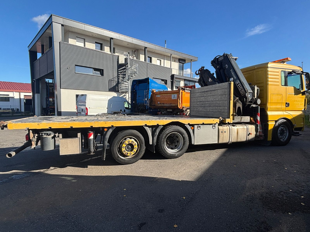 MAN TGX 26.440 FASSI F450XP Containeraufn./Lenkachse - Kamion sa dizalicom: slika 2 MAN TGX 26.440 FASSI F450XP Containeraufn./Lenkachse - Kamion sa dizalicom: slika 2