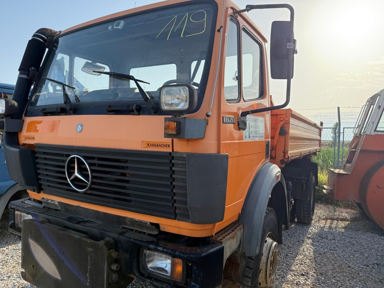 Mercedes-Benz 1820 kein 1831 1836 4x4 - Istovarivač: slika 1 Mercedes-Benz 1820 kein 1831 1836 4x4 - Istovarivač: slika 1