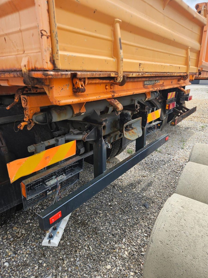 Mercedes-Benz 1820 kein 1831 1836 4x4 - Istovarivač: slika 4 Mercedes-Benz 1820 kein 1831 1836 4x4 - Istovarivač: slika 4