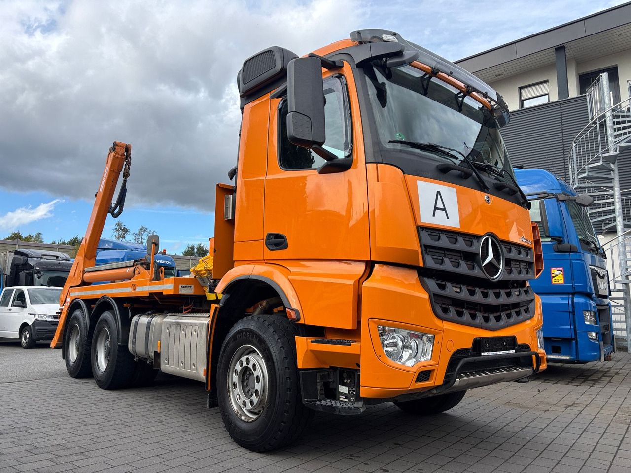 Mercedes-Benz Arocs 2648 6x4/Kempf - Istovarivač: slika 1 Mercedes-Benz Arocs 2648 6x4/Kempf - Istovarivač: slika 1
