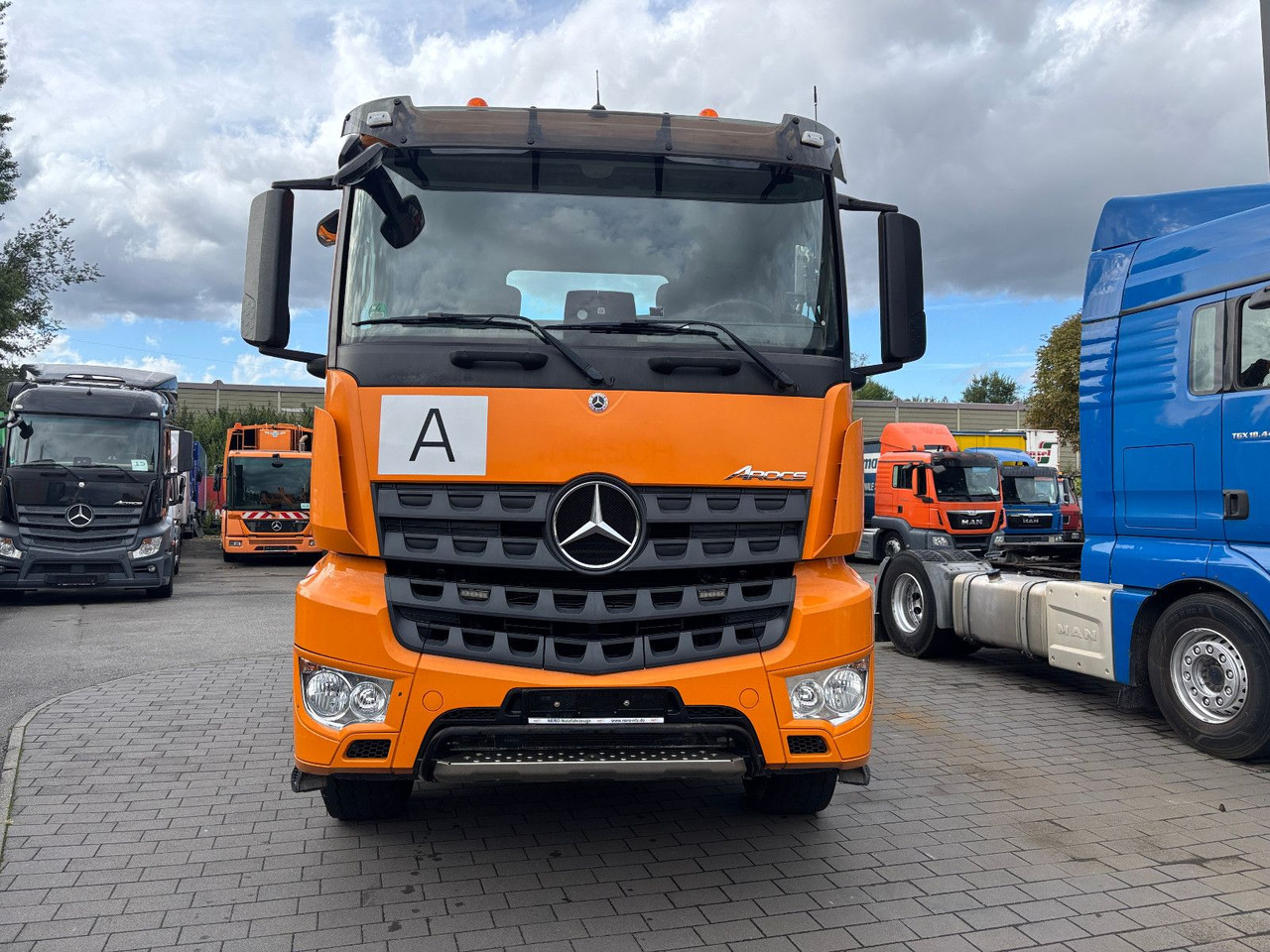 Mercedes-Benz Arocs 2648 6x4/Kempf - Istovarivač: slika 4 Mercedes-Benz Arocs 2648 6x4/Kempf - Istovarivač: slika 4