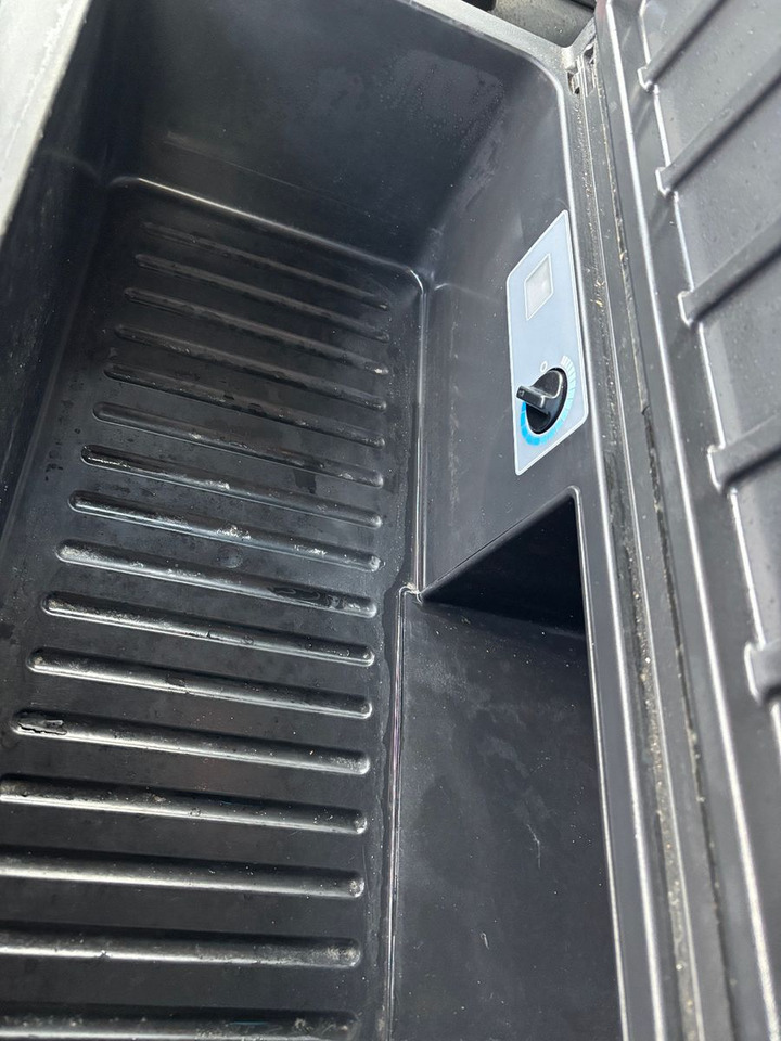 Istovarivač Mercedes-Benz Arocs 2648 6x4/Kempf: slika 15 Istovarivač Mercedes-Benz Arocs 2648 6x4/Kempf: slika 15