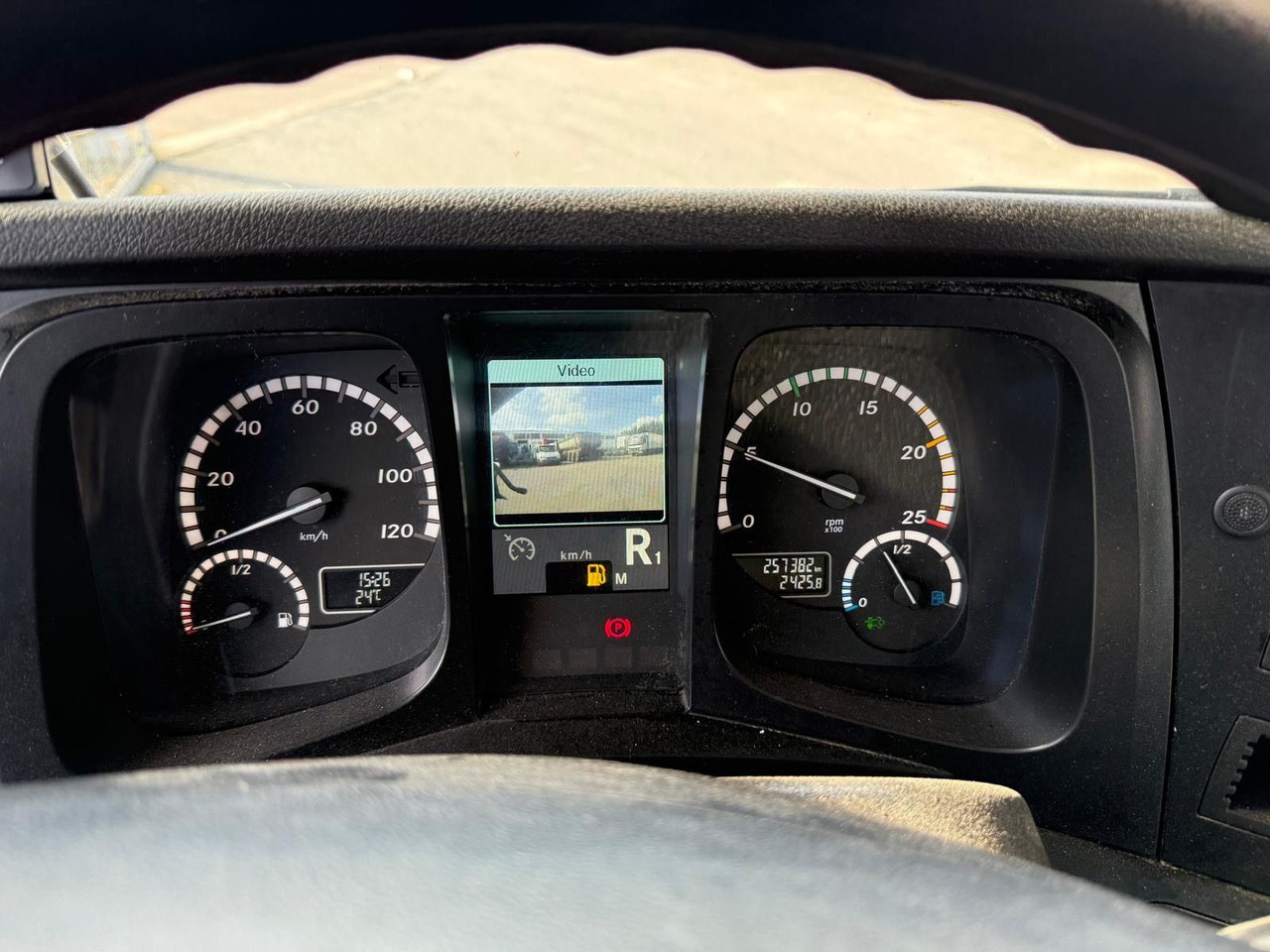 Istovarivač Mercedes-Benz Arocs 2648 6x4/Kempf: slika 12 Istovarivač Mercedes-Benz Arocs 2648 6x4/Kempf: slika 12