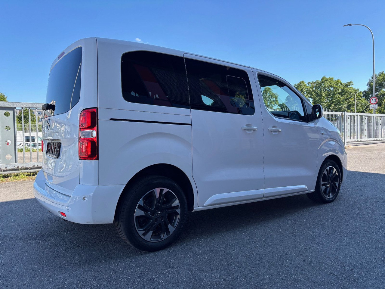 Putnički kombi Opel Zafira Life Edition S/HU neu: slika 6