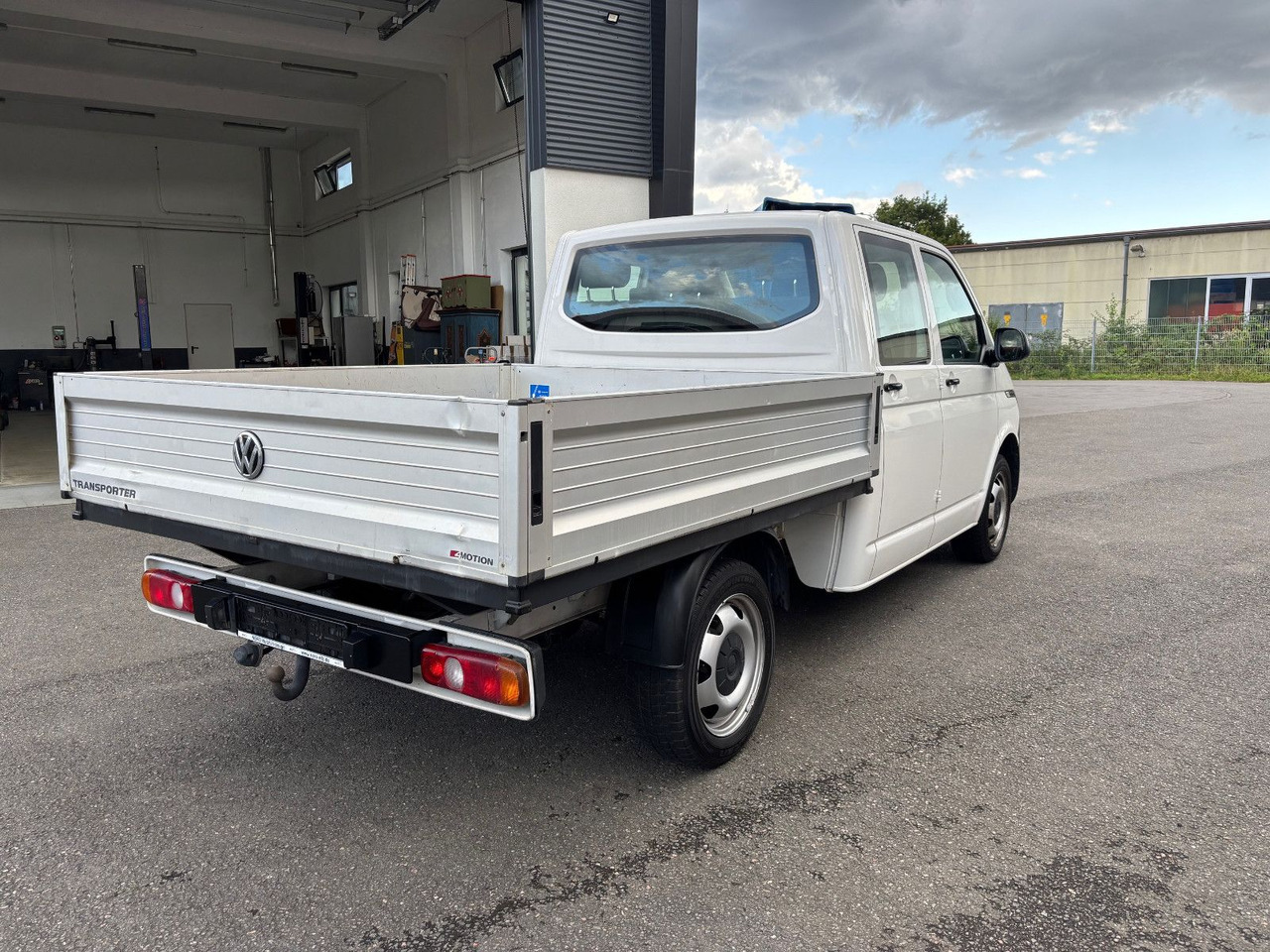 Dostavno vozilo s ravnom platformom, Dostavno vozilo sa duplom kabinom Volkswagen T6 Transporter 4Motion/150PS 2.0/DoKa/Klima: slika 8