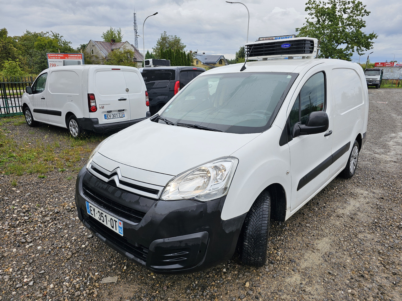 CITROËN Berlingo long chlodnia mroznia carrier Klima EURO6 - Dostavno vozilo hladnjača: slika 4 CITROËN Berlingo long chlodnia mroznia carrier Klima EURO6 - Dostavno vozilo hladnjača: slika 4