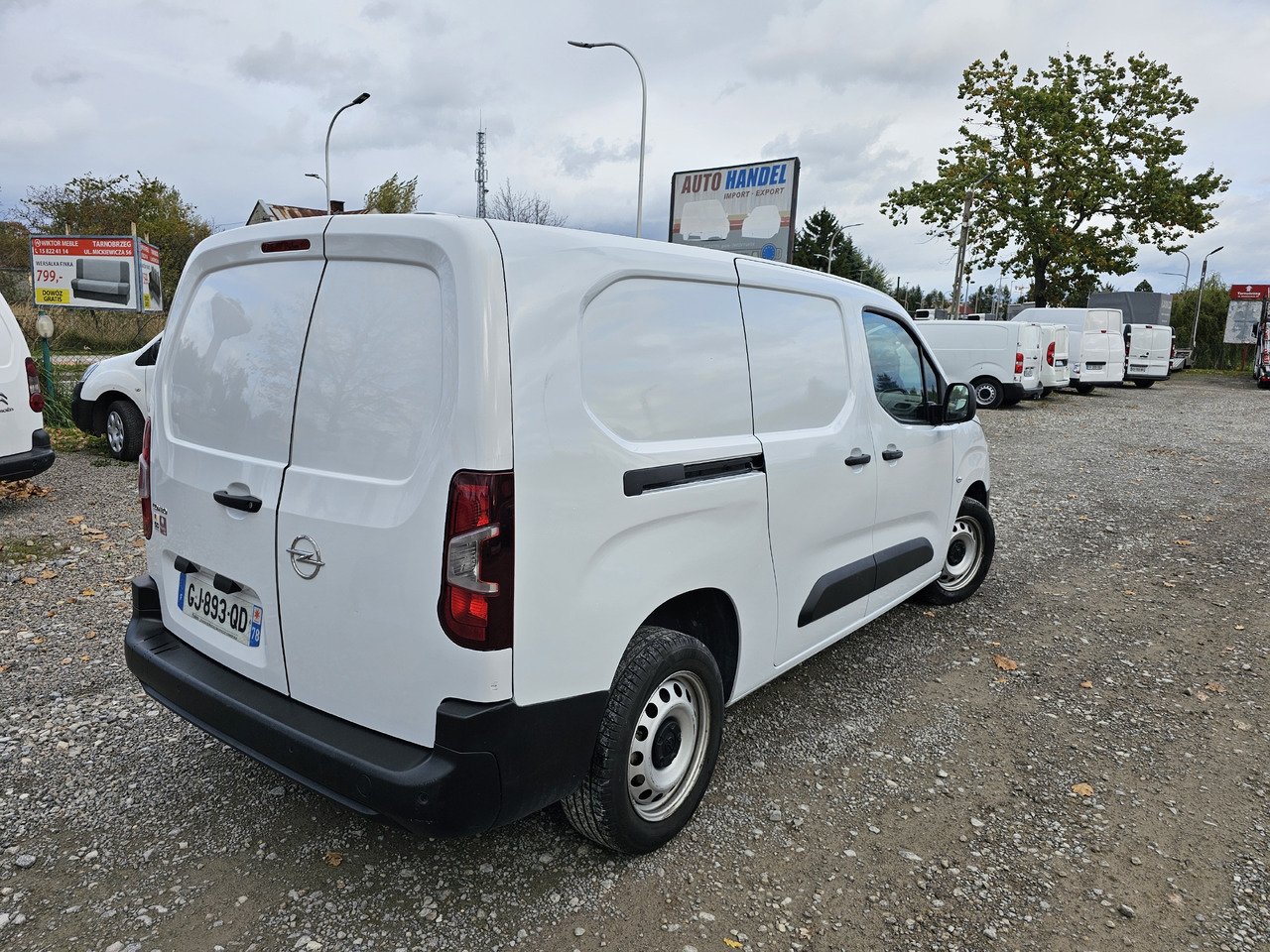 OPEL COMBO MAXI LONG CHLODNIA MROZNIA CARRIER KLIMA EURO6 - Dostavno vozilo hladnjača: slika 5 OPEL COMBO MAXI LONG CHLODNIA MROZNIA CARRIER KLIMA EURO6 - Dostavno vozilo hladnjača: slika 5