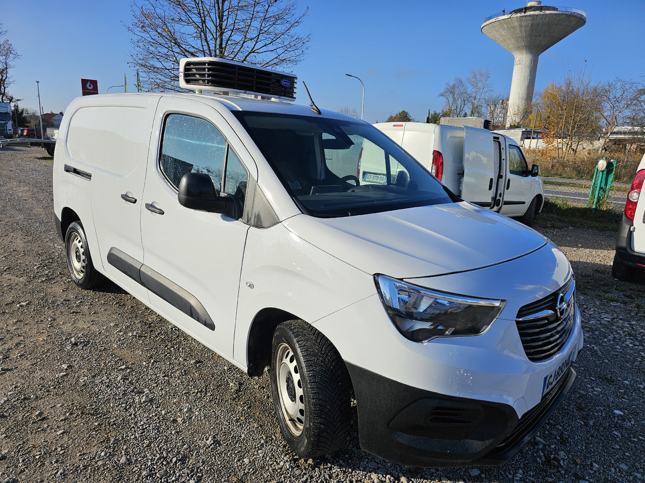 OPEL COMBO MAXI LONG CHLODNIA MROZNIA CARRIER KLIMA EURO6 - Dostavno vozilo hladnjača: slika 1 OPEL COMBO MAXI LONG CHLODNIA MROZNIA CARRIER KLIMA EURO6 - Dostavno vozilo hladnjača: slika 1