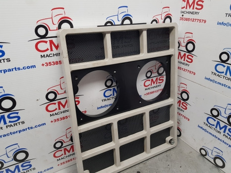 Case International 585, 885, 685, 785, 885, 268 Front Grill, Grille 3121668r1 - Rešetka: slika 4 Case International 585, 885, 685, 785, 885, 268 Front Grill, Grille 3121668r1 - Rešetka: slika 4
